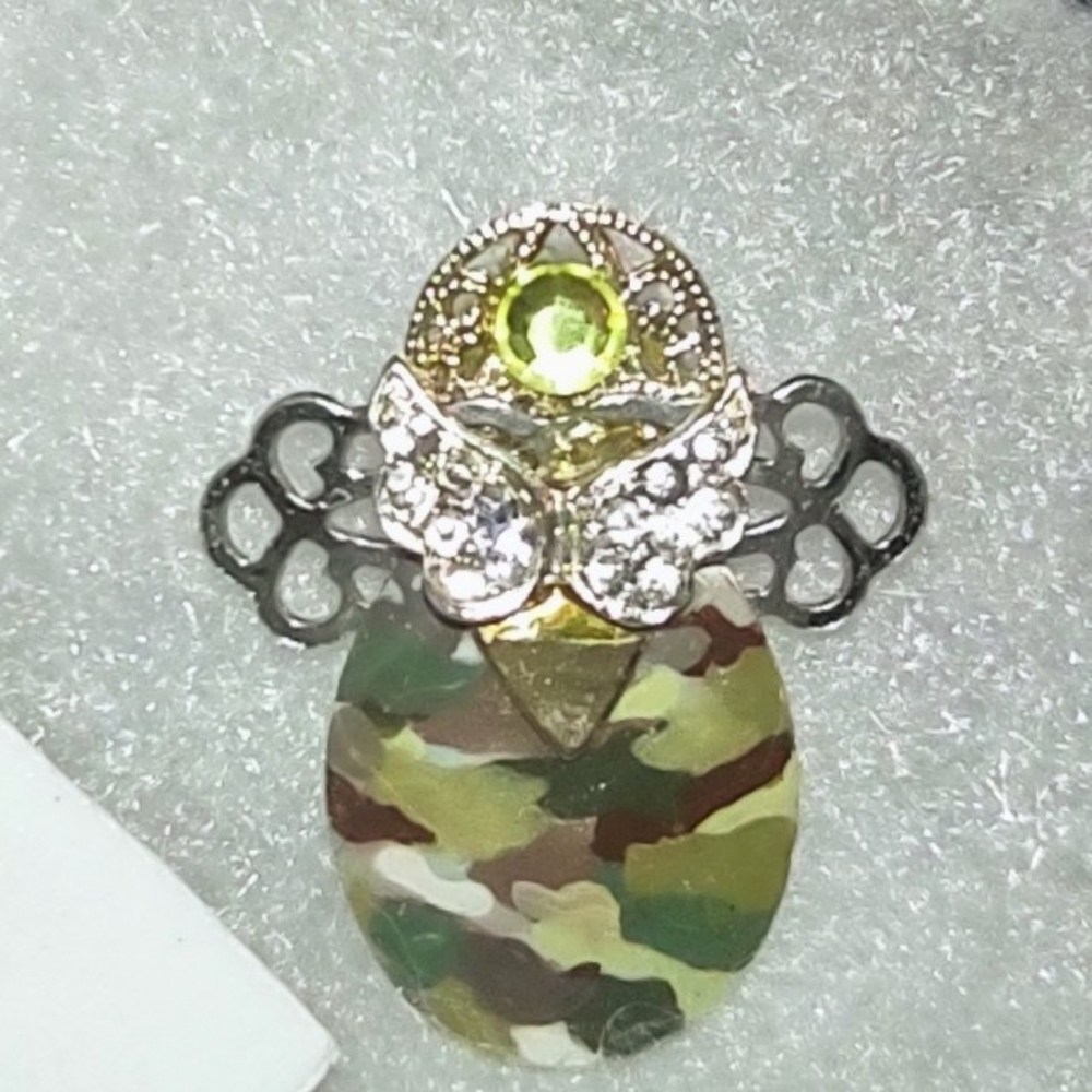 Green Camouflage Tac Pin Peridot Stone